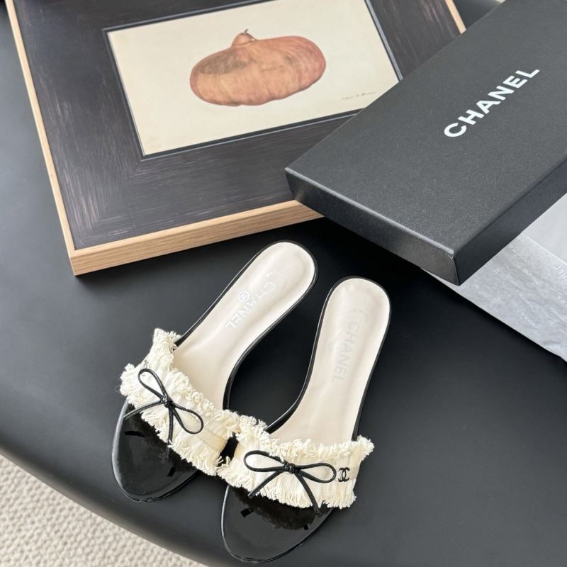 Ch*el slippers